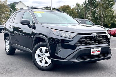 2020 Toyota RAV4 LE