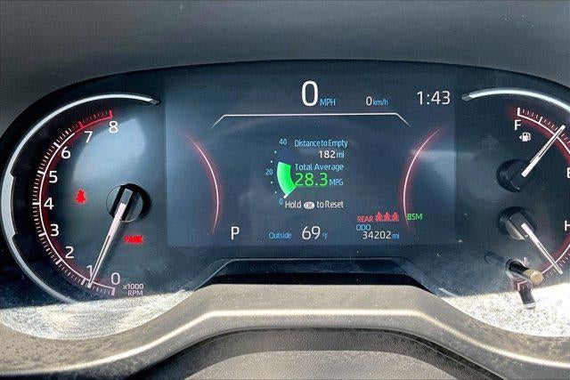 2025 Toyota RAV4 XLE