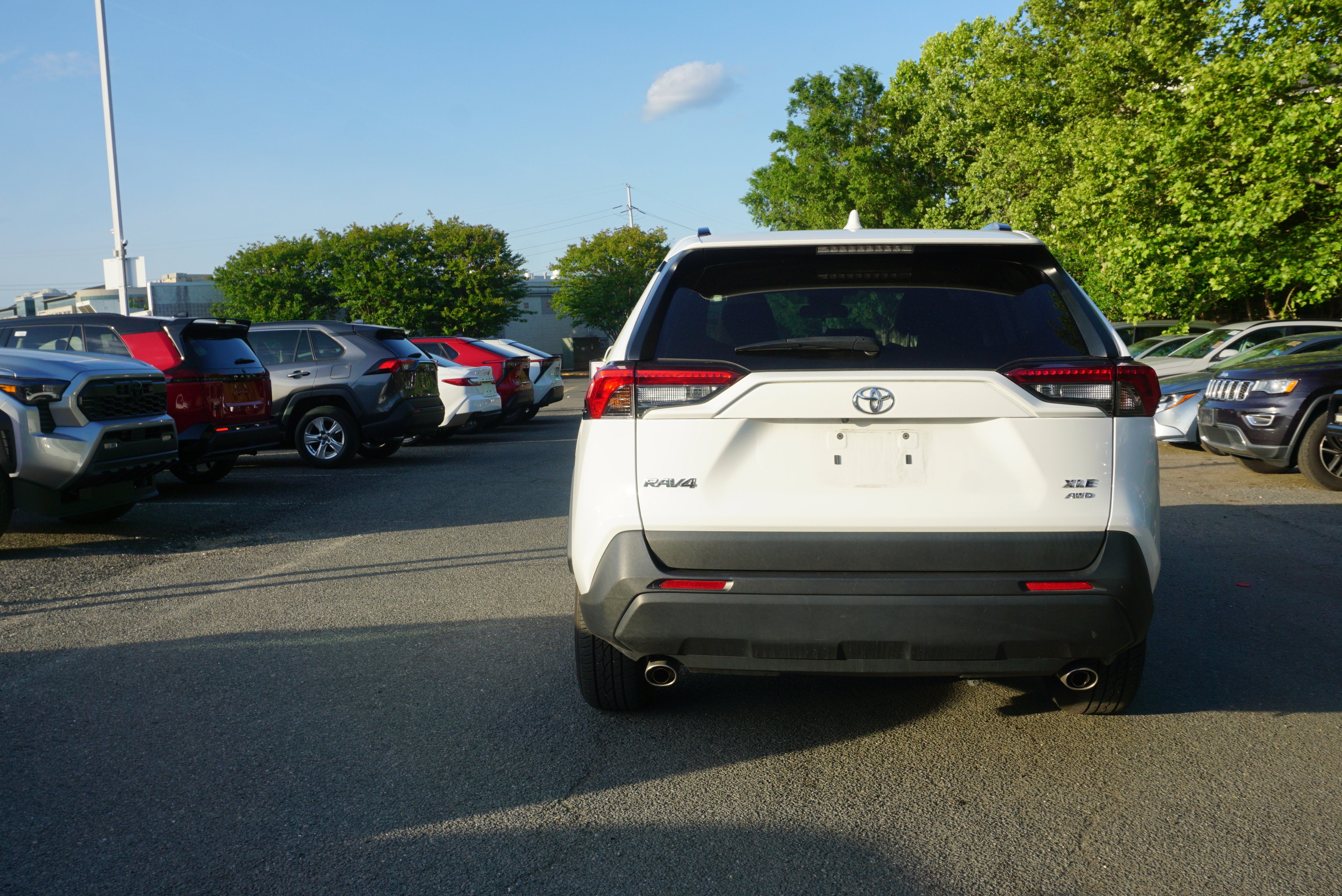 2022 Toyota RAV4 XLE