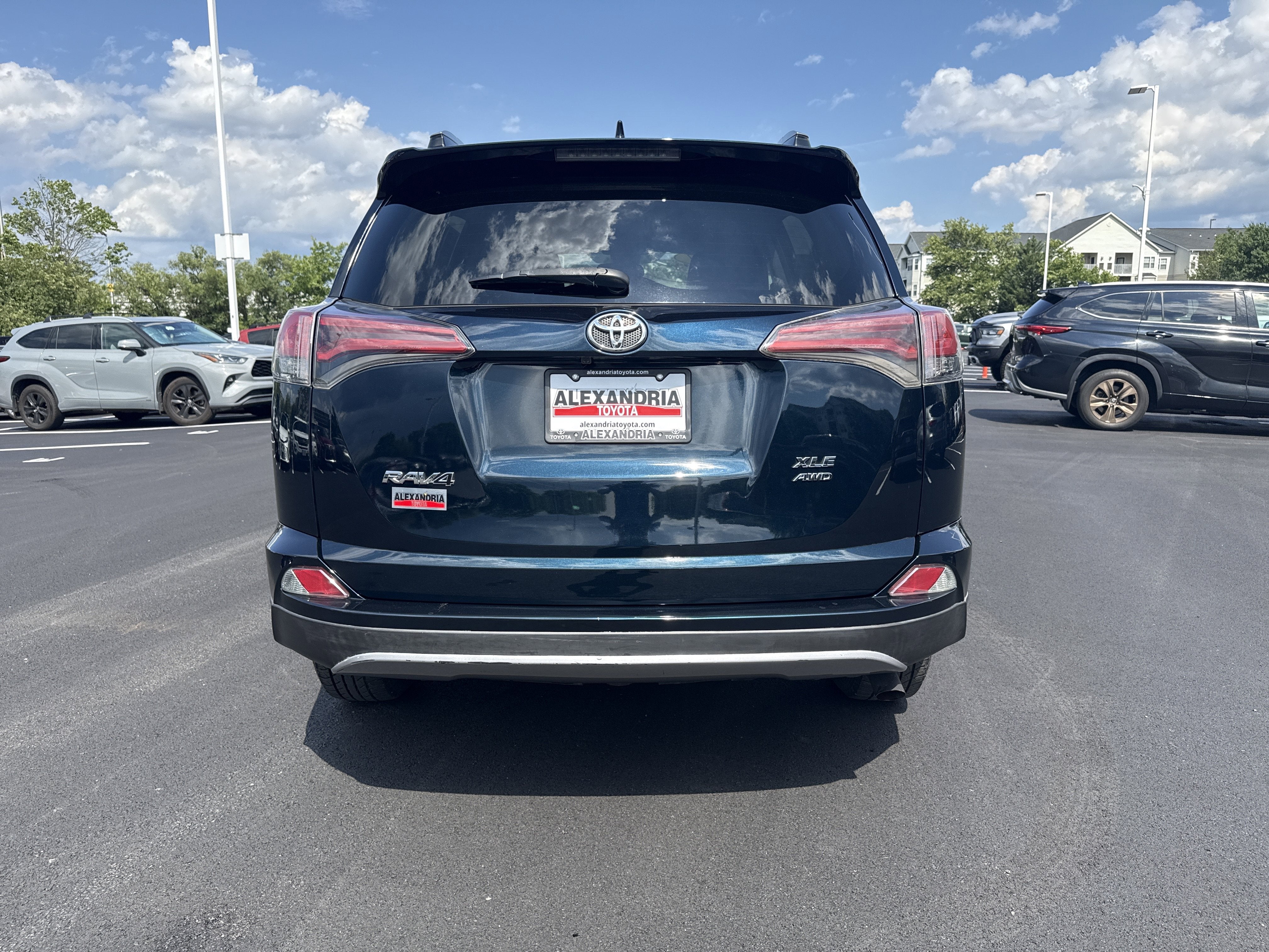 2017 Toyota RAV4 XLE