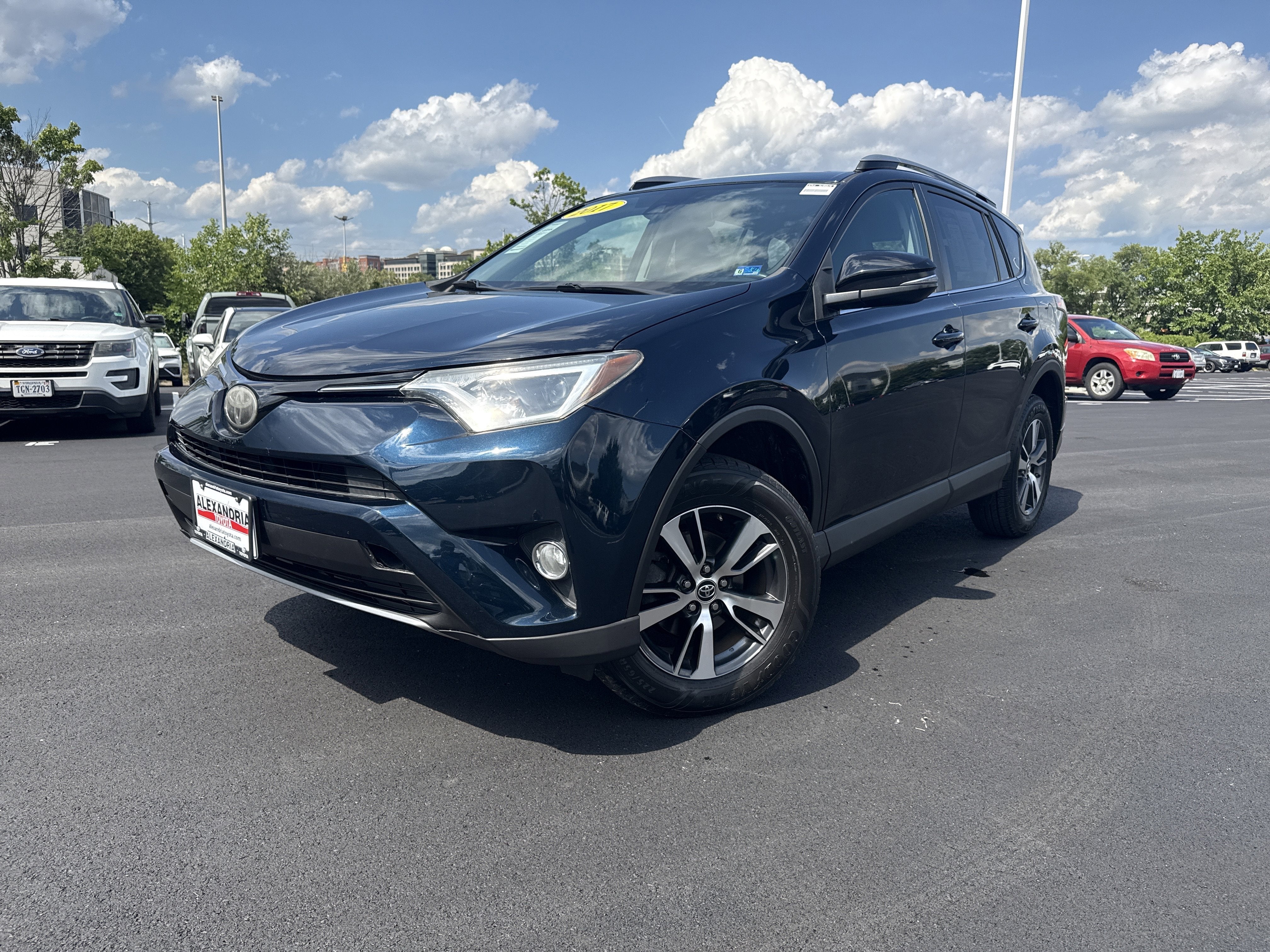 2017 Toyota RAV4 XLE