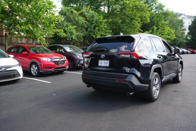 2024 Toyota RAV4 Hybrid XLE