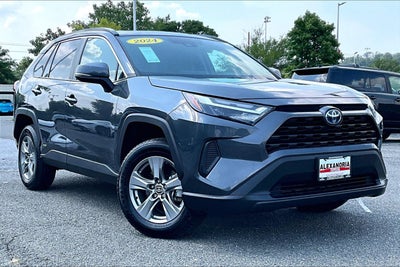 2024 Toyota RAV4 Hybrid XLE