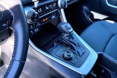 2024 Toyota RAV4 Hybrid SE