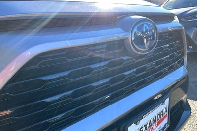 2024 Toyota RAV4 Hybrid SE