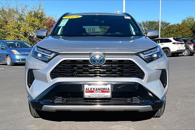 2024 Toyota RAV4 Hybrid SE