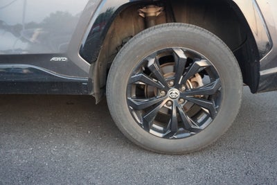2024 Toyota RAV4 Hybrid SE