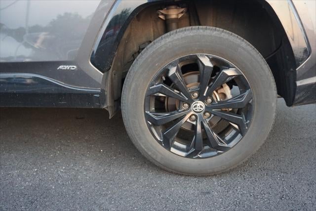 2024 Toyota RAV4 Hybrid SE