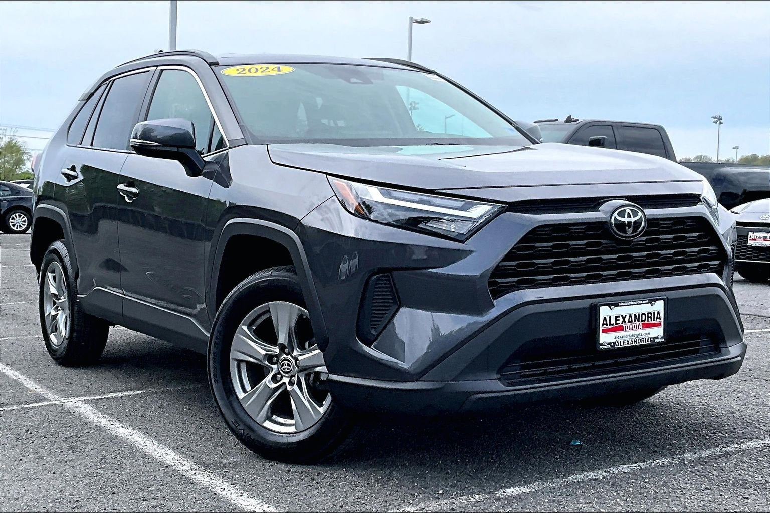 2024 Toyota RAV4 XLE