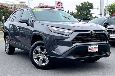 2024 Toyota RAV4 XLE
