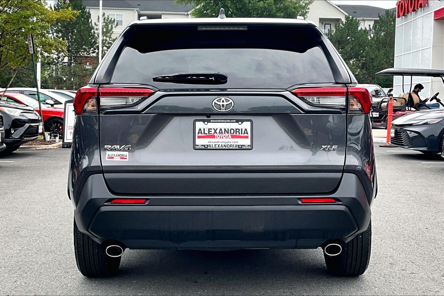 2024 Toyota RAV4 XLE