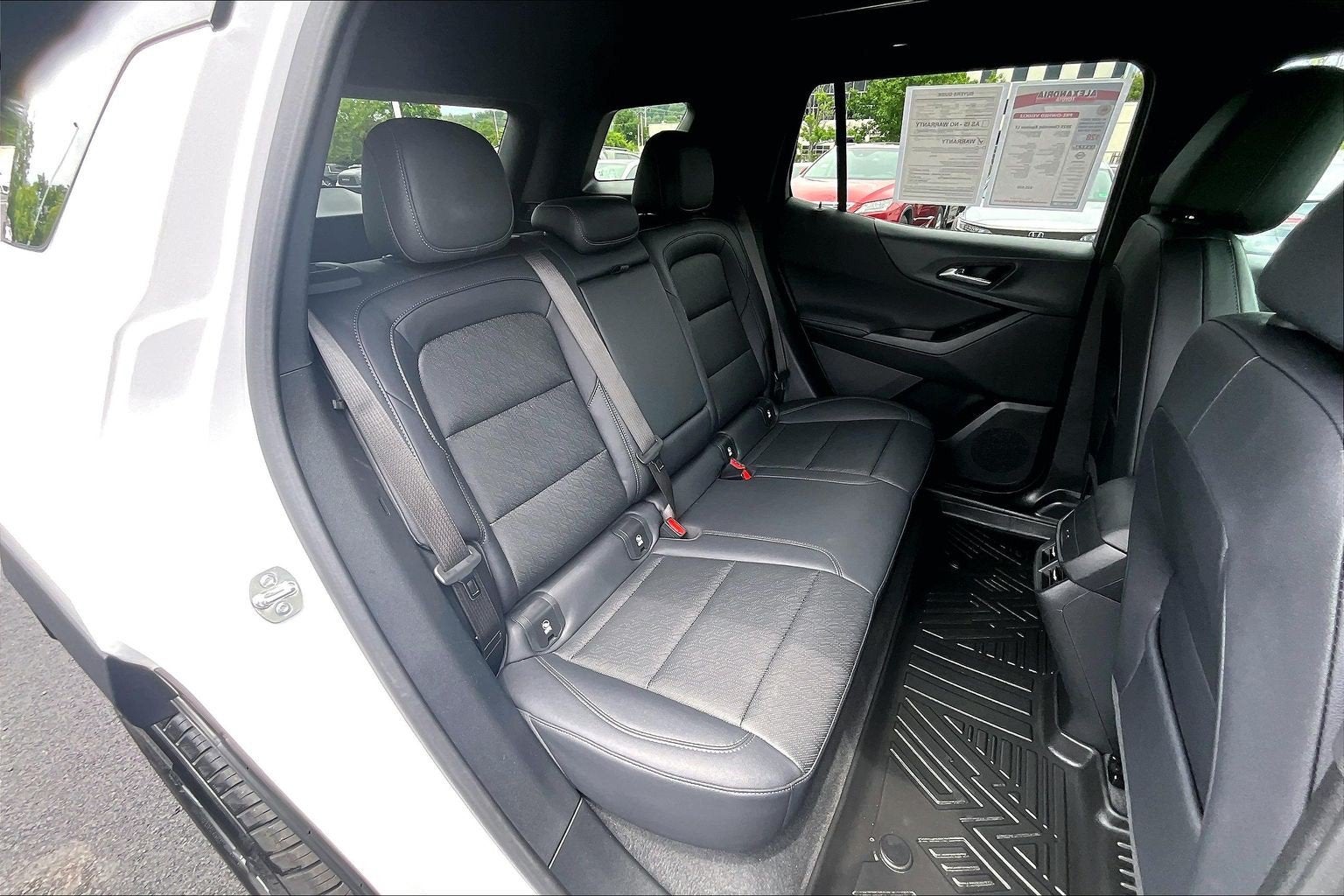 2025 Chevrolet Equinox AWD LT
