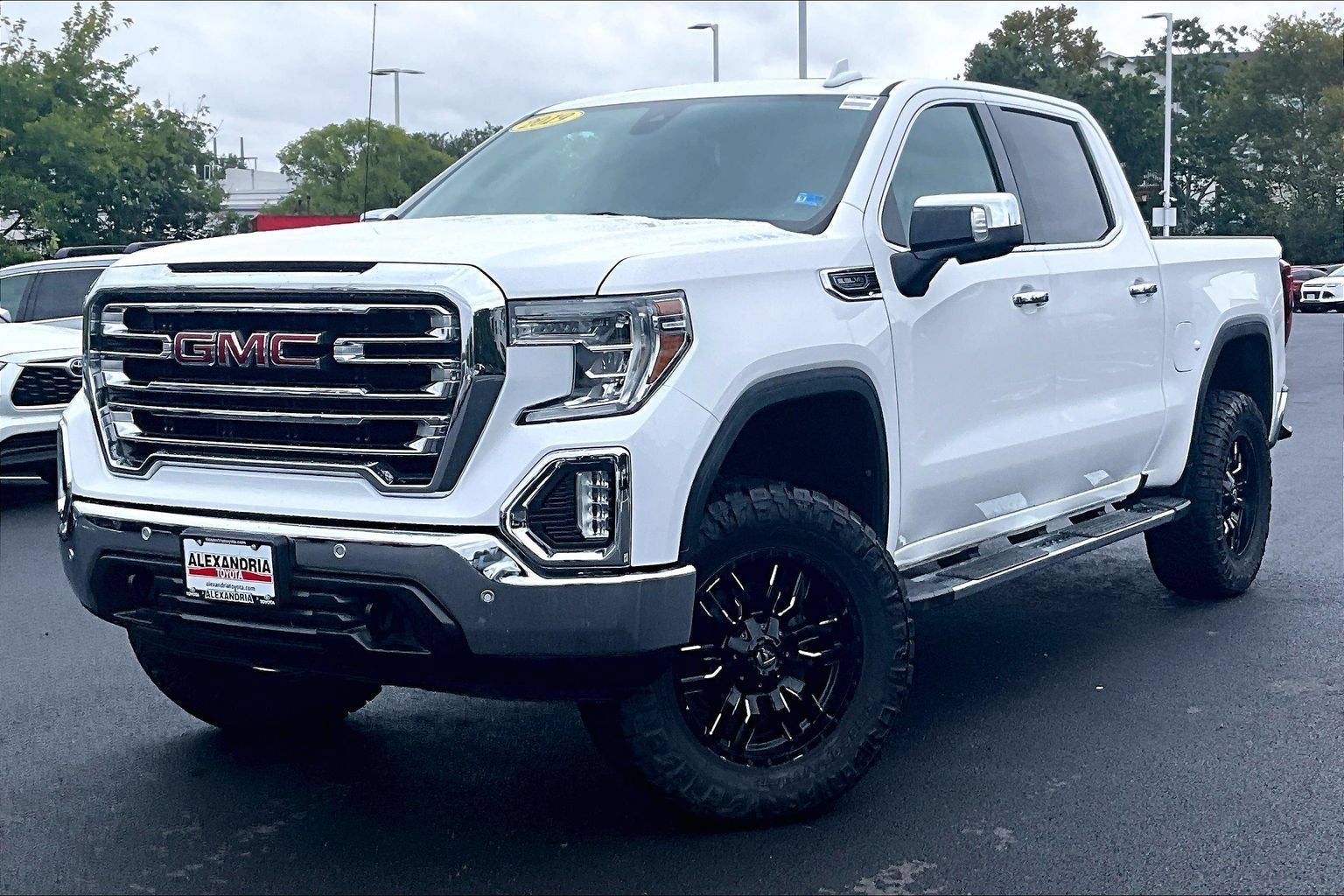 2019 GMC Sierra 1500 SLT