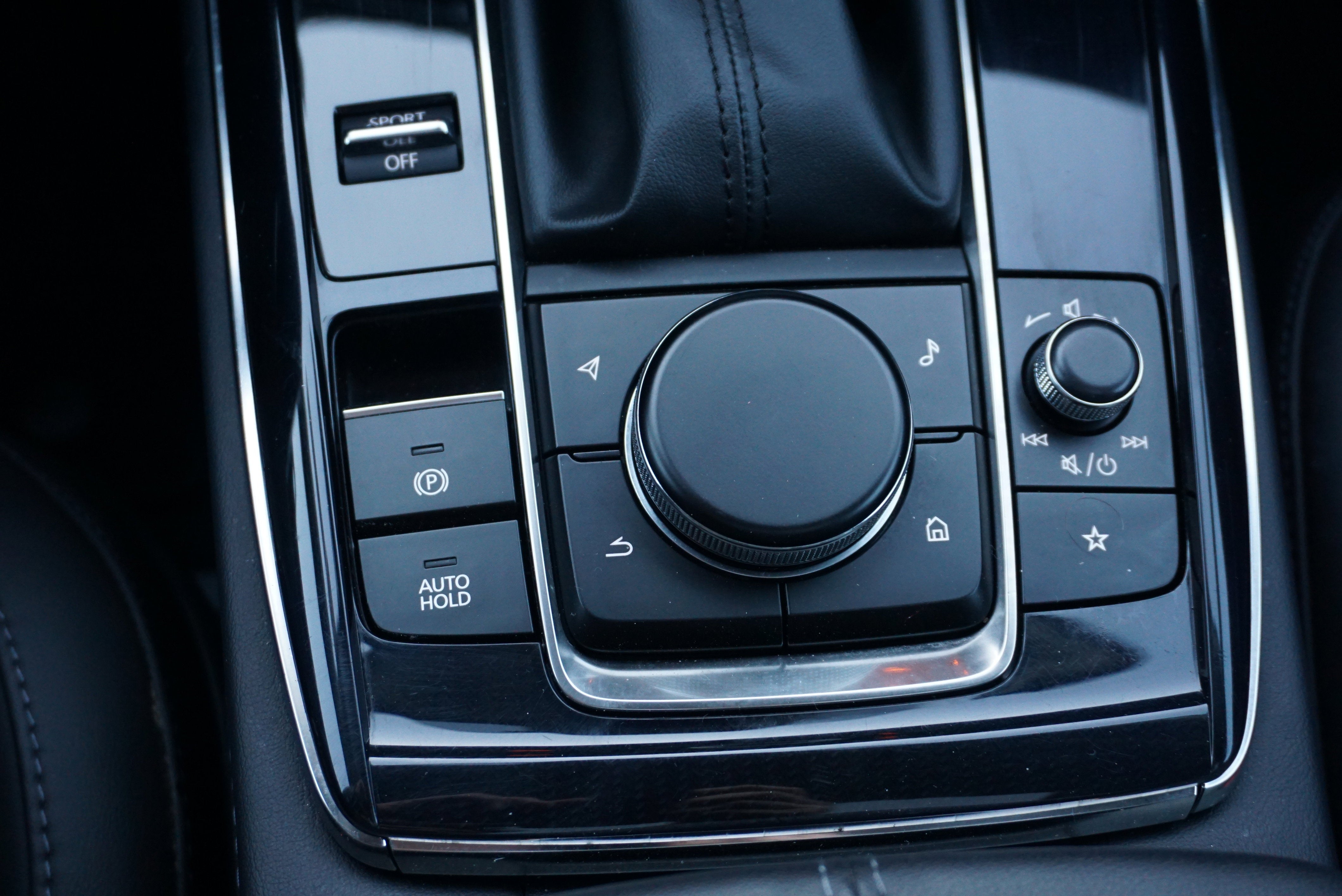 2024 Mazda Mazda CX-30 2.5 S Preferred Package