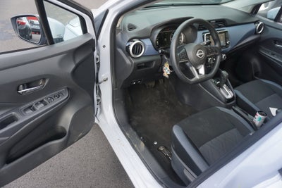 2023 Nissan Versa SV
