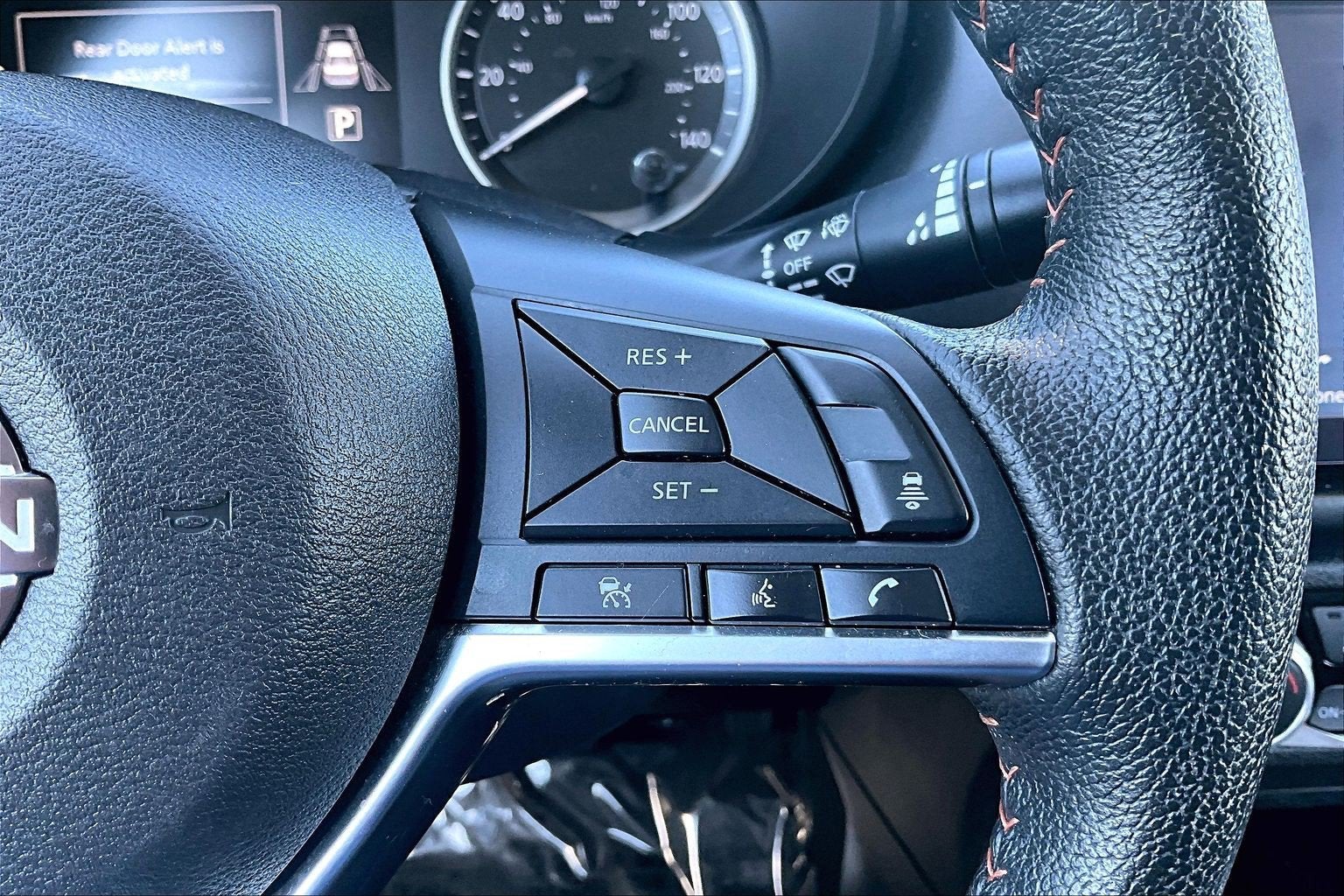 2023 Nissan Versa SR