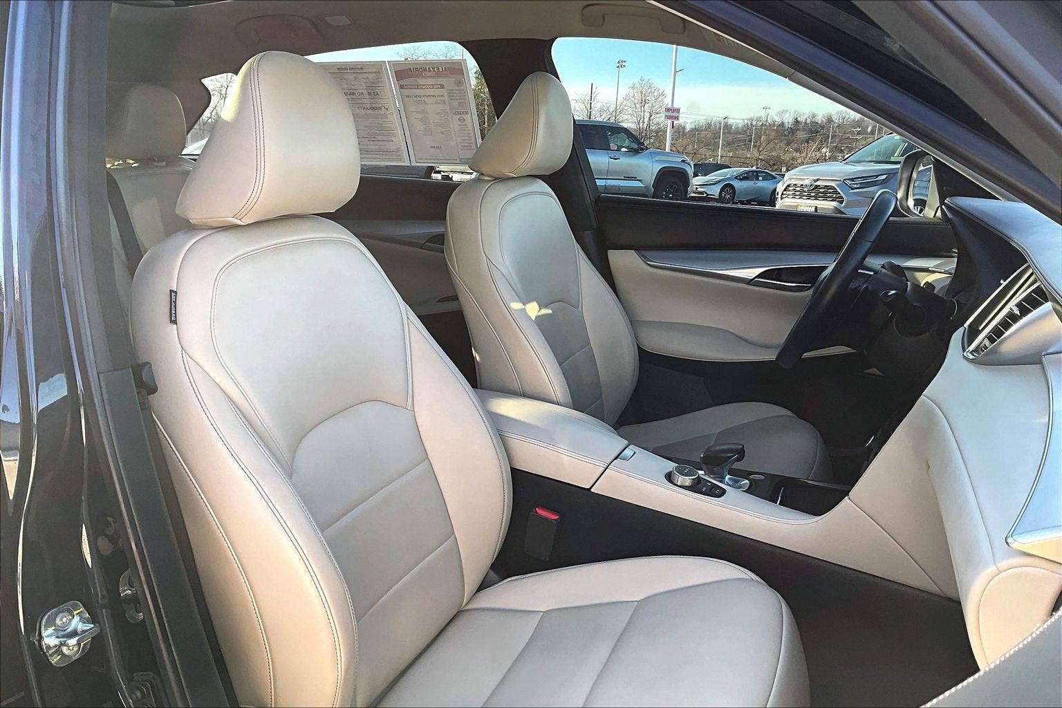 2021 INFINITI QX50 LUXE