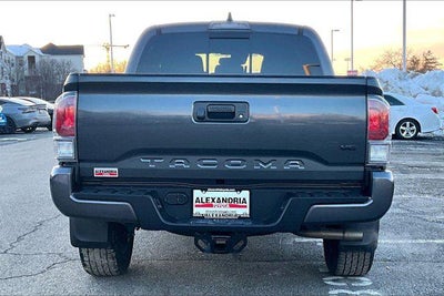 2022 Toyota Tacoma 4WD TRD Sport