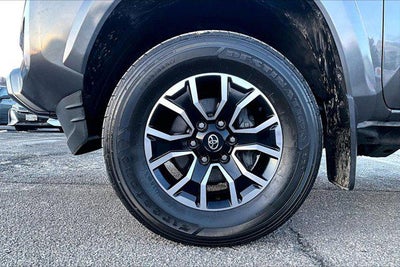 2022 Toyota Tacoma 4WD TRD Sport