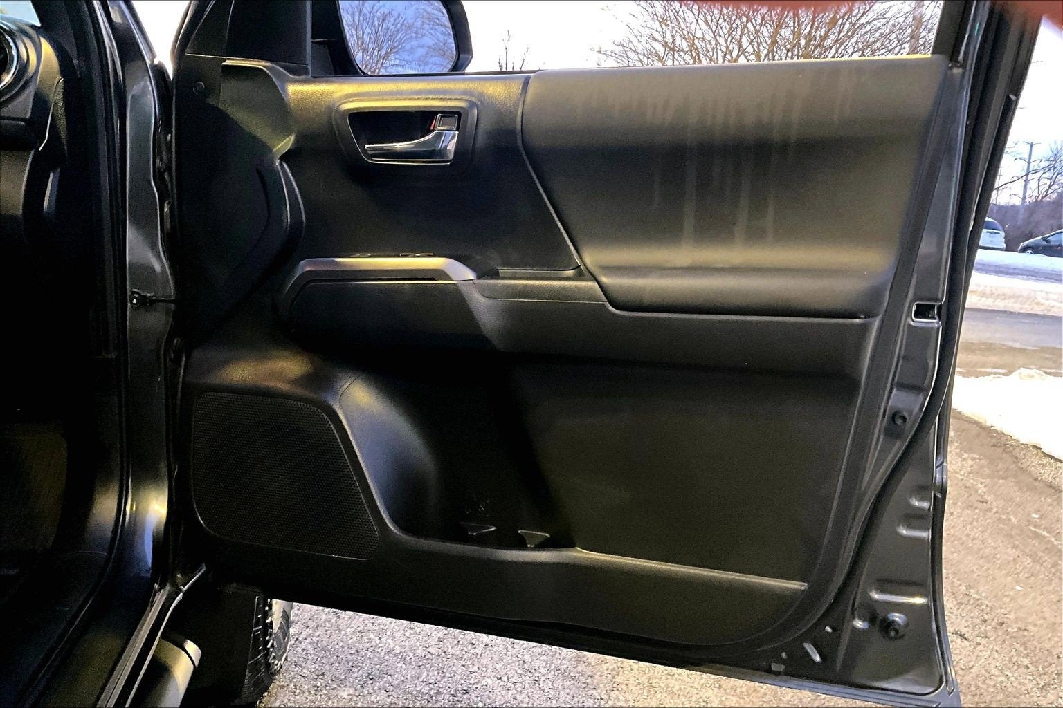 2022 Toyota Tacoma 4WD TRD Off Road