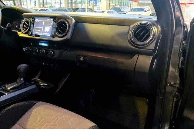 2022 Toyota Tacoma 4WD TRD Off Road