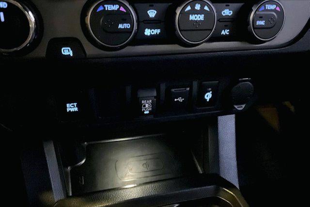 2022 Toyota Tacoma 4WD TRD Off Road