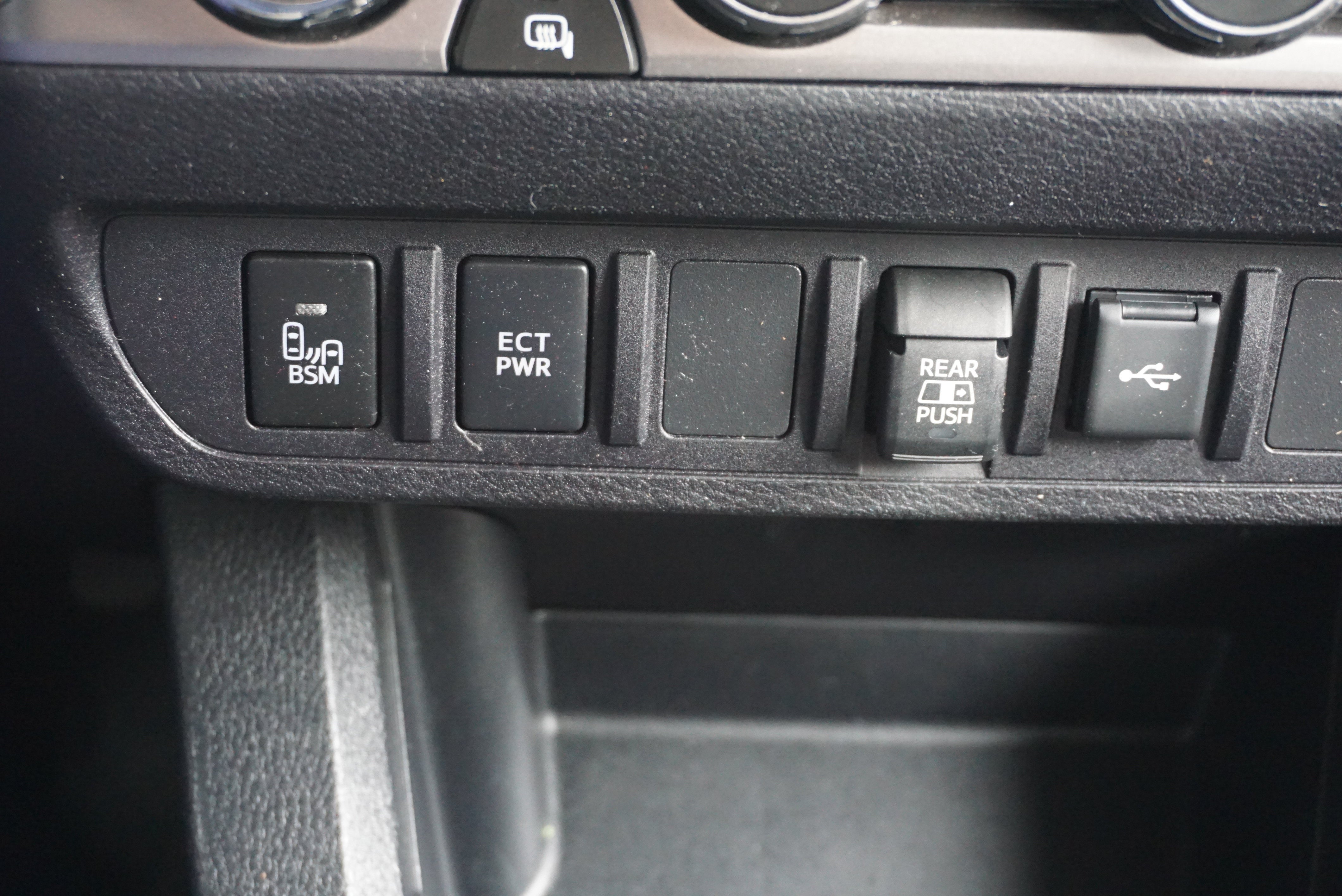 2023 Toyota Tacoma 4WD SR5
