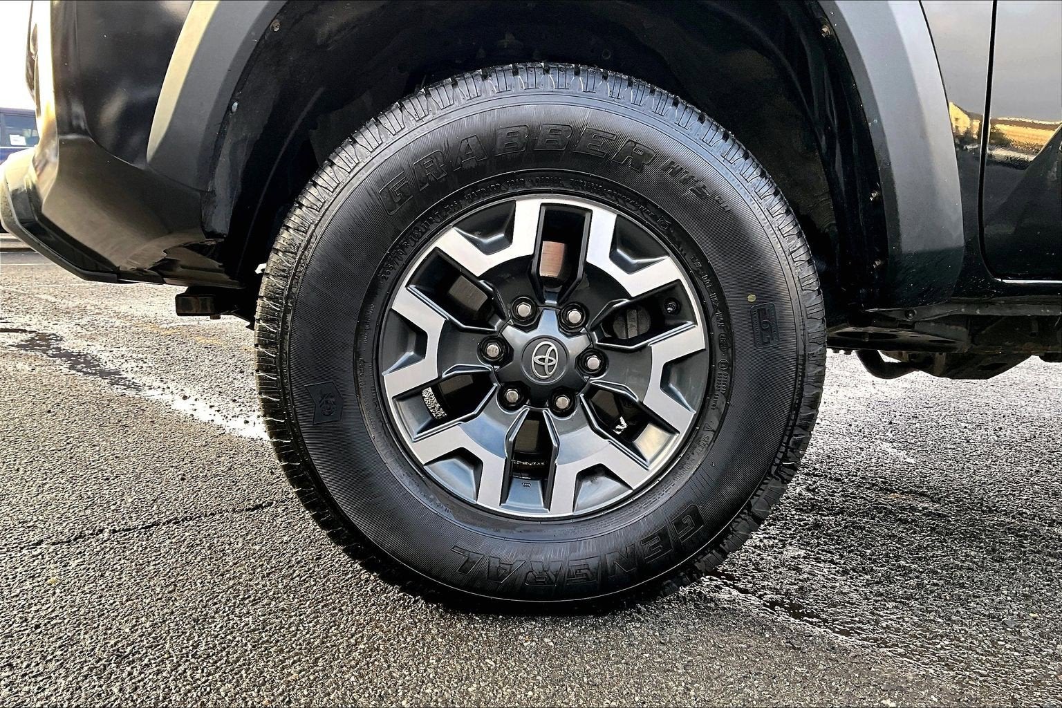 2020 Toyota Tacoma 4WD TRD Off Road