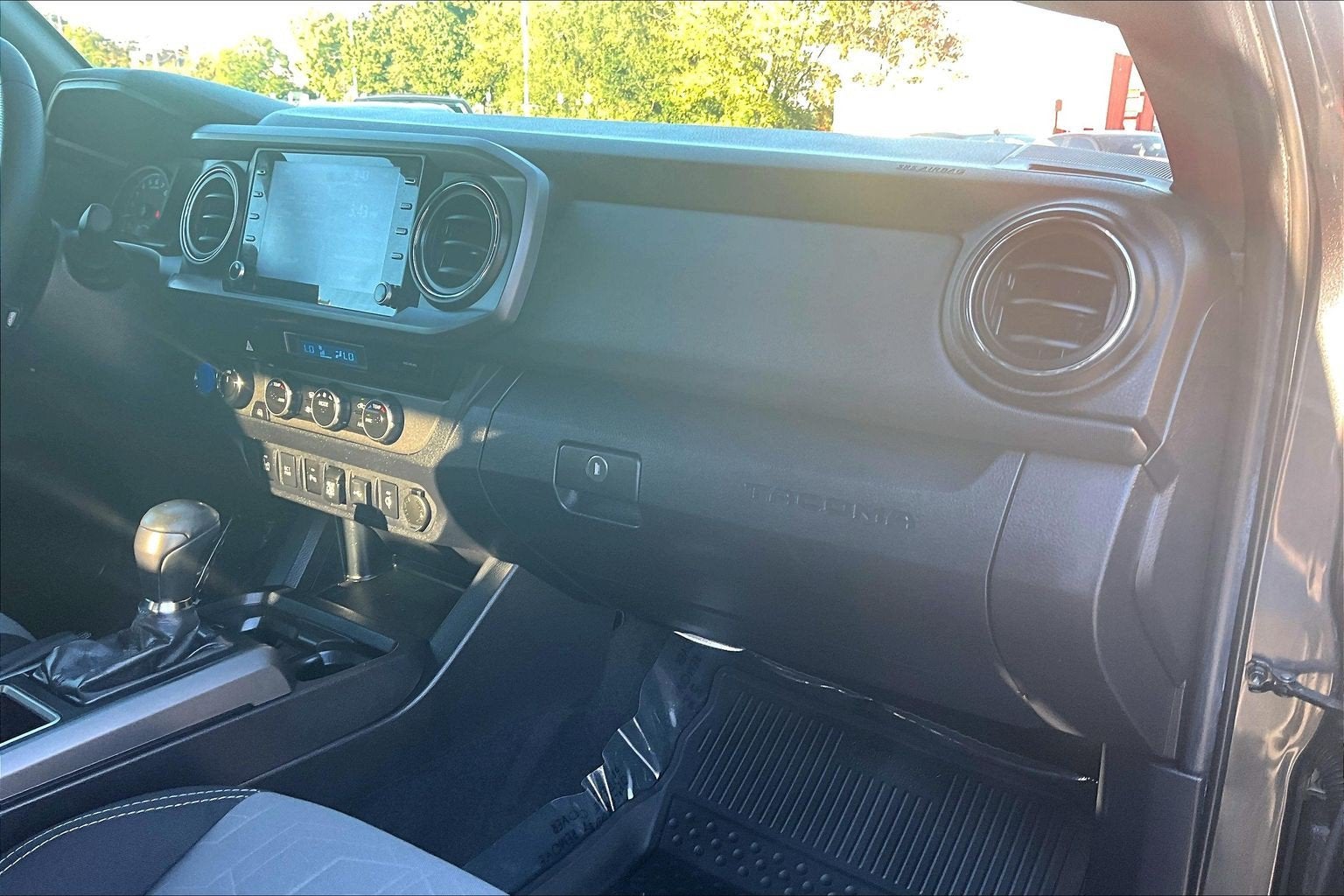 2022 Toyota Tacoma 4WD TRD Off Road