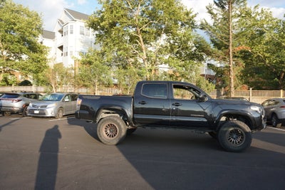 2022 Toyota Tacoma 4WD TRD Sport