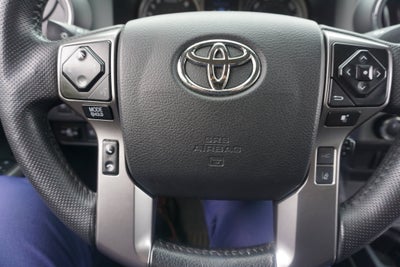 2022 Toyota Tacoma 4WD SR5