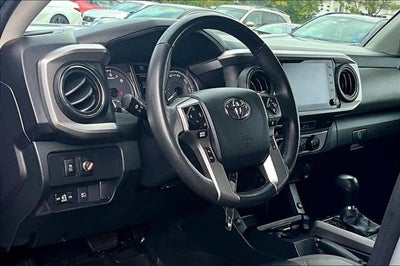 2022 Toyota Tacoma 4WD SR5