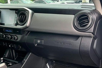 2022 Toyota Tacoma 4WD SR5