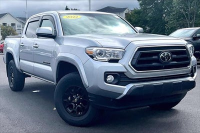 2022 Toyota Tacoma 4WD SR5