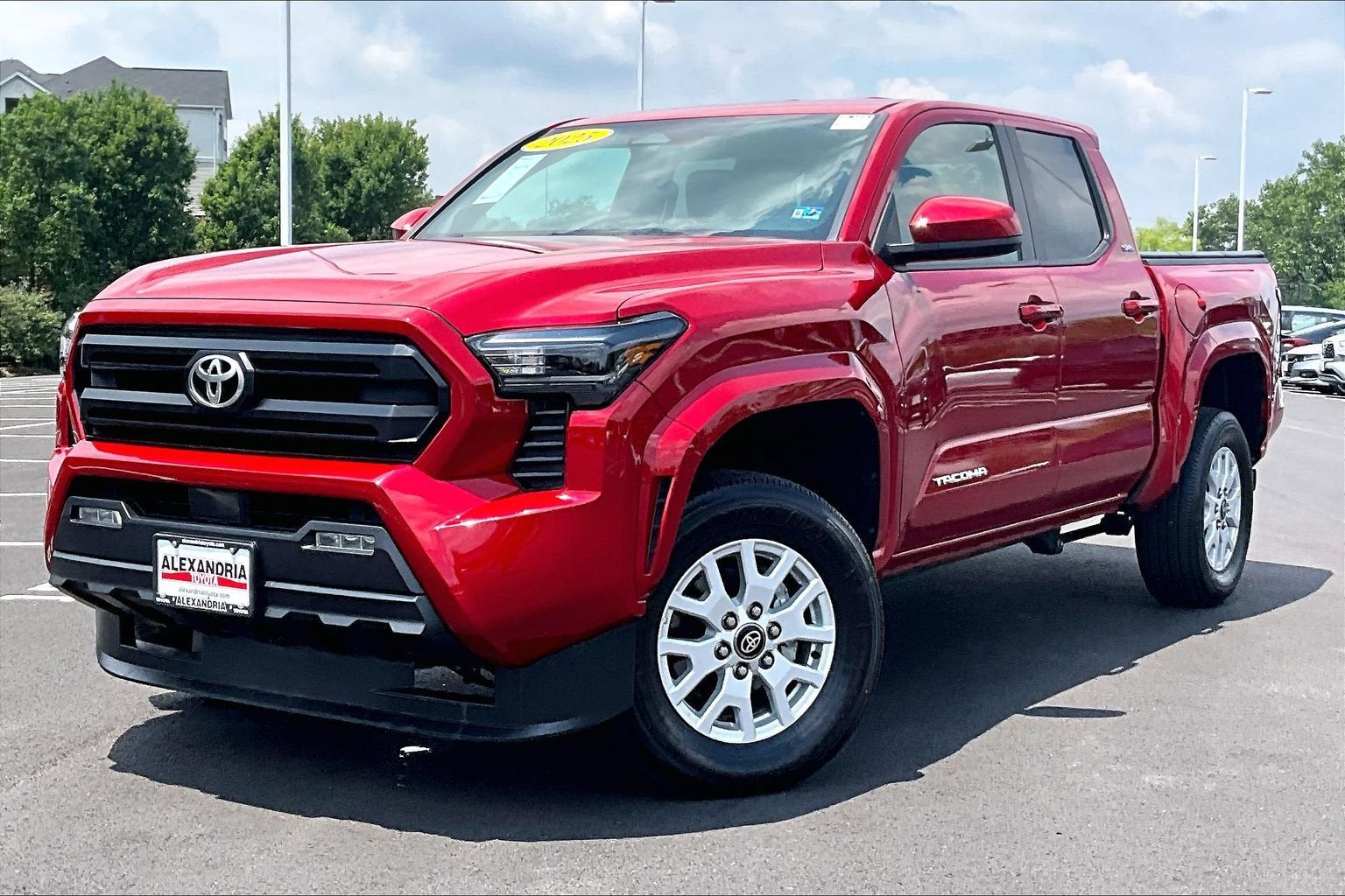 2025 Toyota Tacoma 4WD SR5