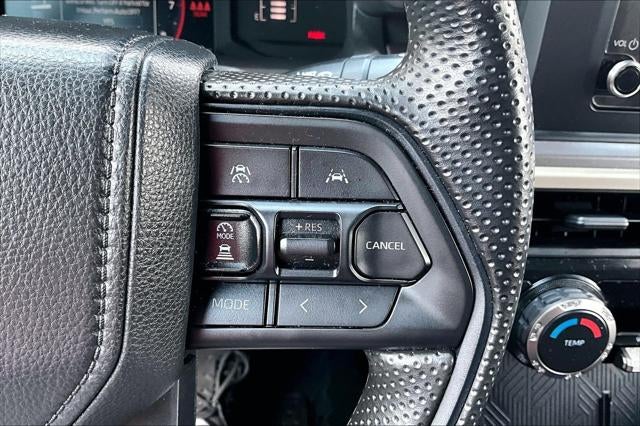 2025 Toyota Tacoma 4WD SR5