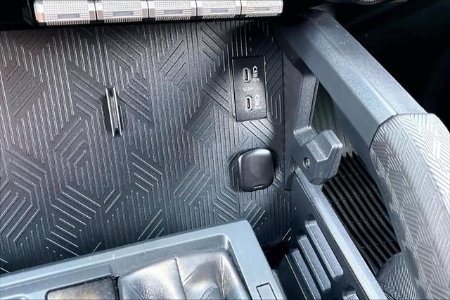 2025 Toyota Tacoma 4WD SR5