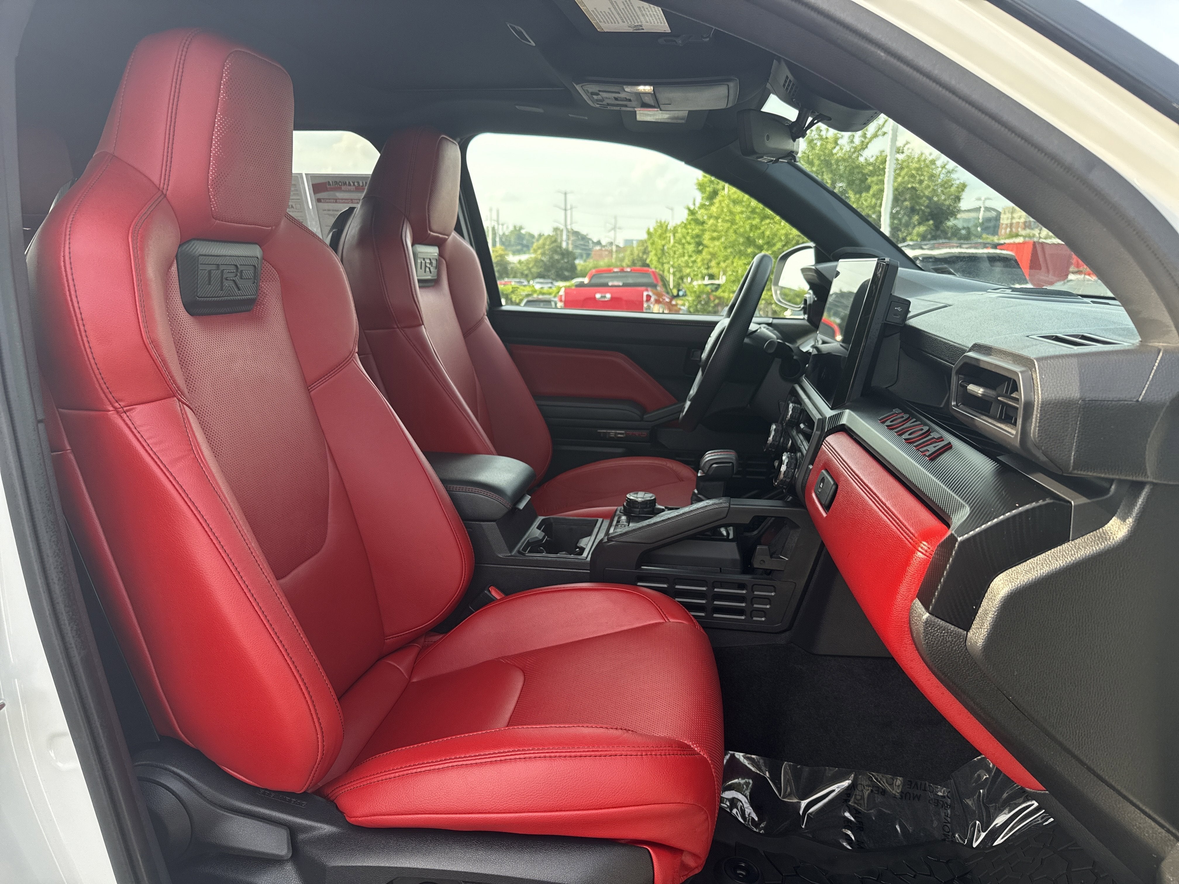 2024 Toyota Tacoma 4WD TRD Pro Hybrid