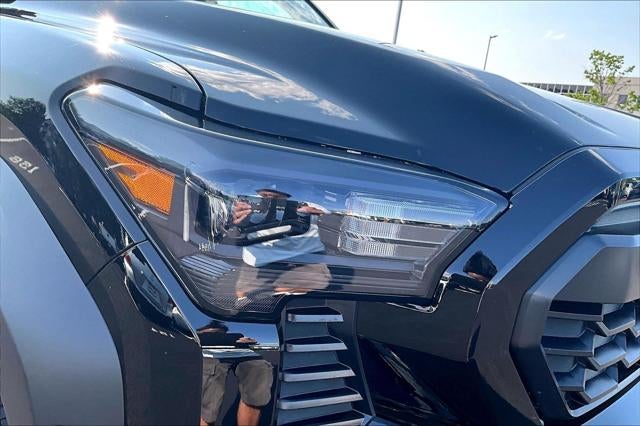 2026 Toyota Tacoma 4WD TRD Off Road Hybrid