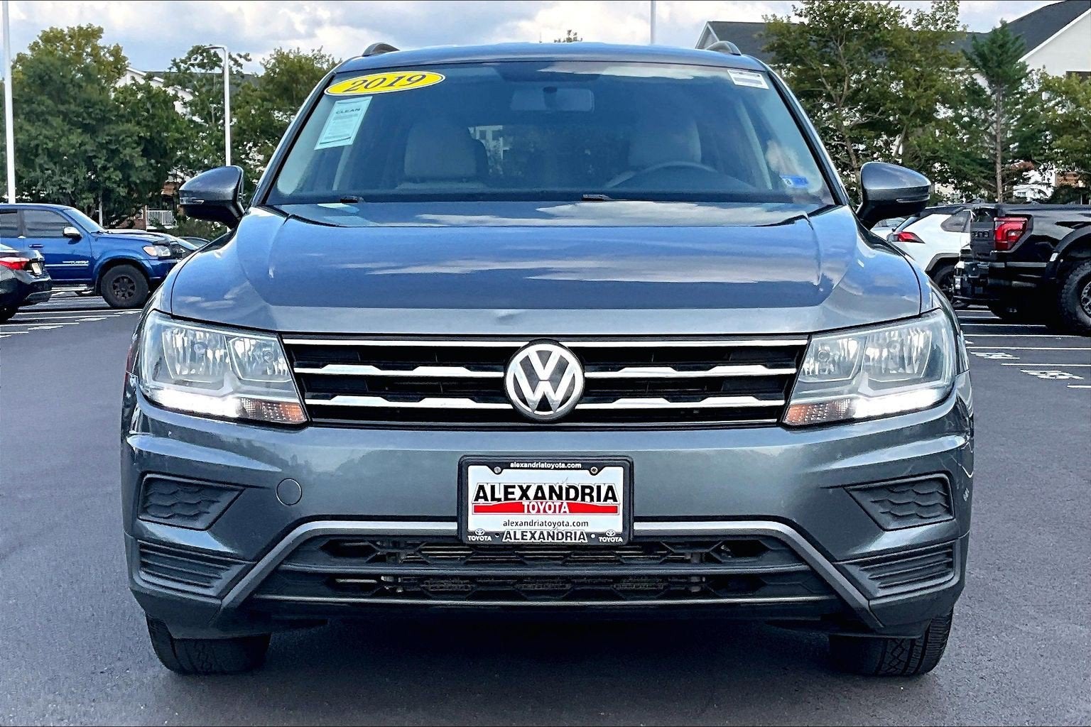 2019 Volkswagen Tiguan S