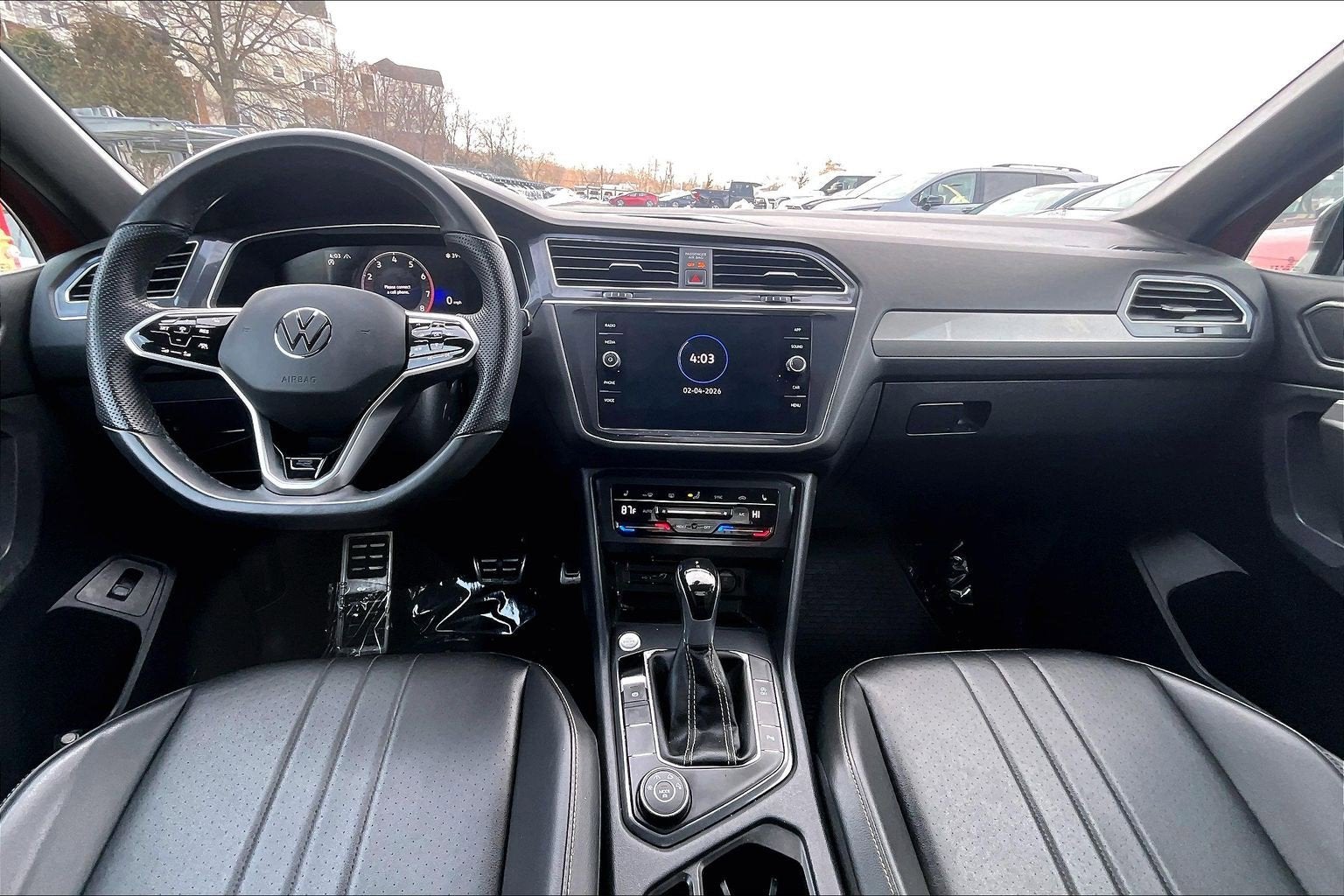 2024 Volkswagen Tiguan SE R-Line Black