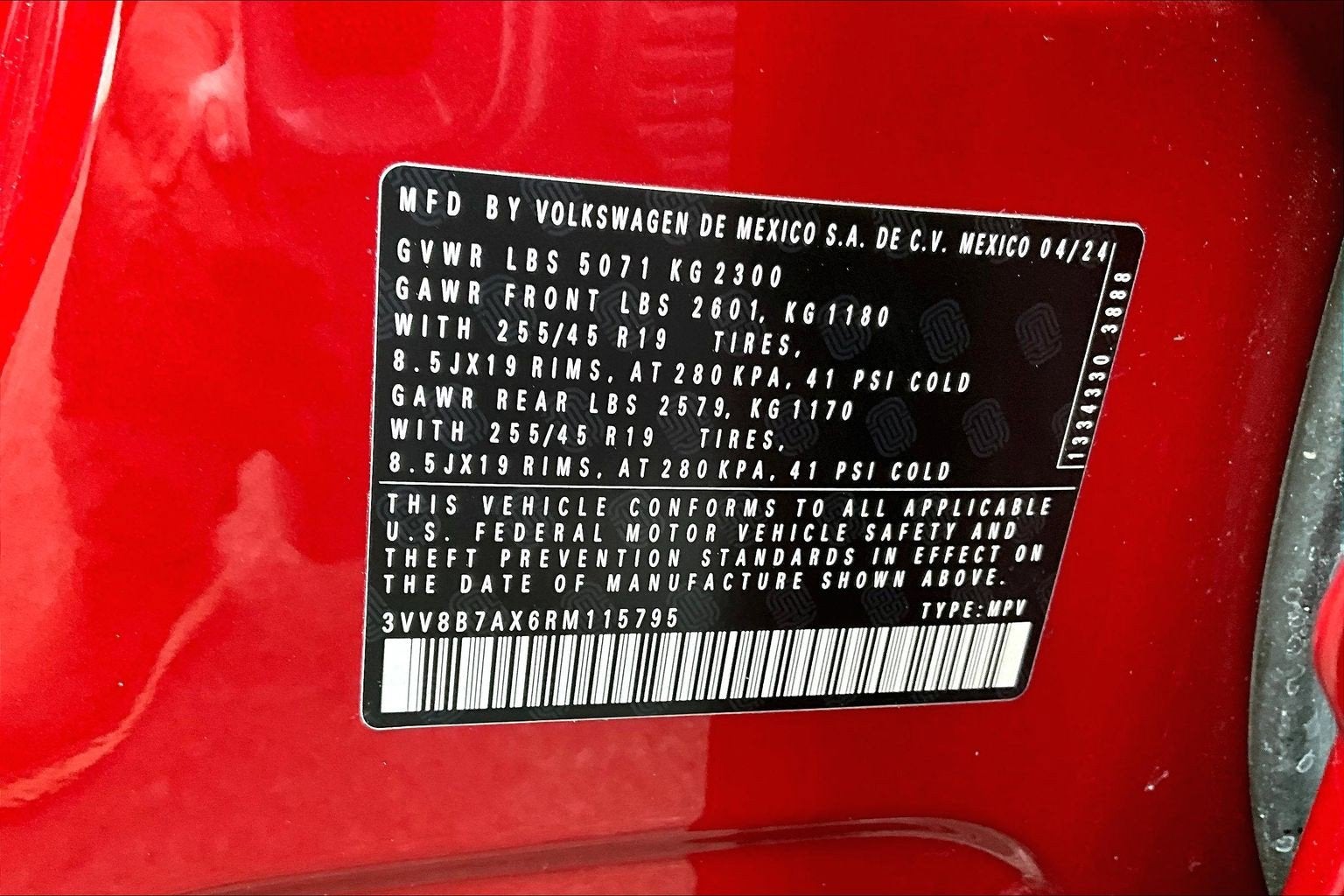 2024 Volkswagen Tiguan SE R-Line Black