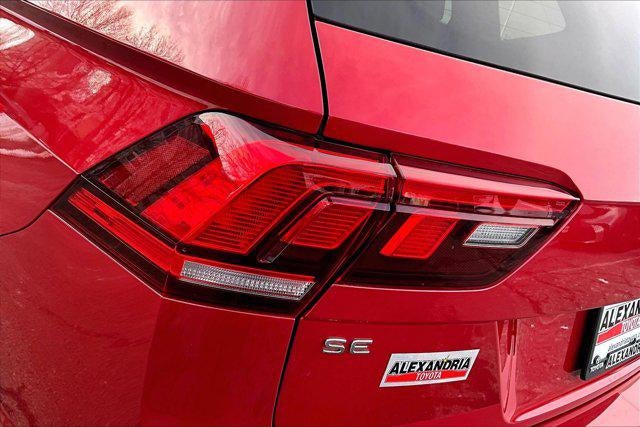 2024 Volkswagen Tiguan SE R-Line Black