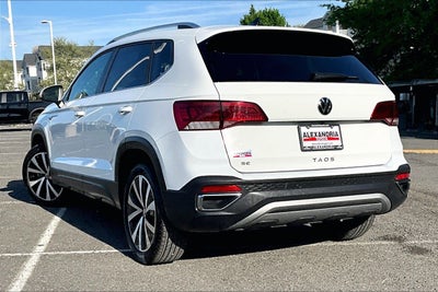2024 Volkswagen Taos SE