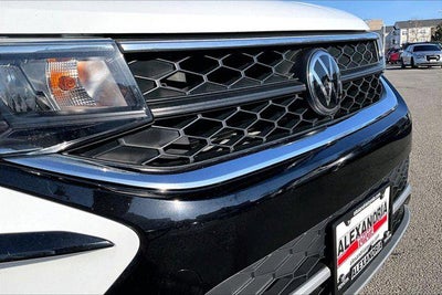 2022 Volkswagen Taos SE