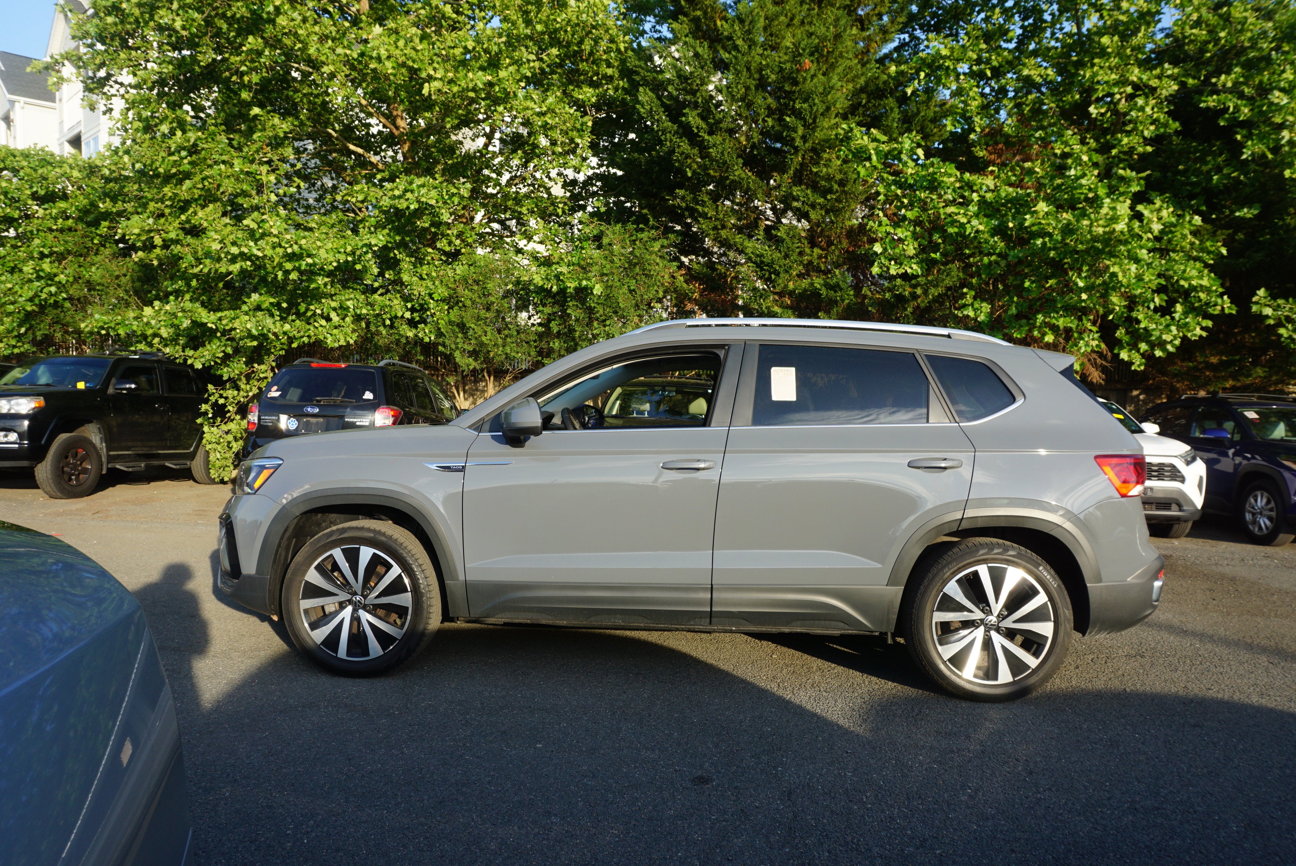 2023 Volkswagen Taos SE