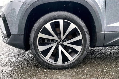 2023 Volkswagen Taos SE