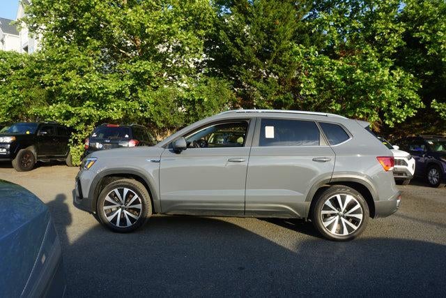 2023 Volkswagen Taos SE