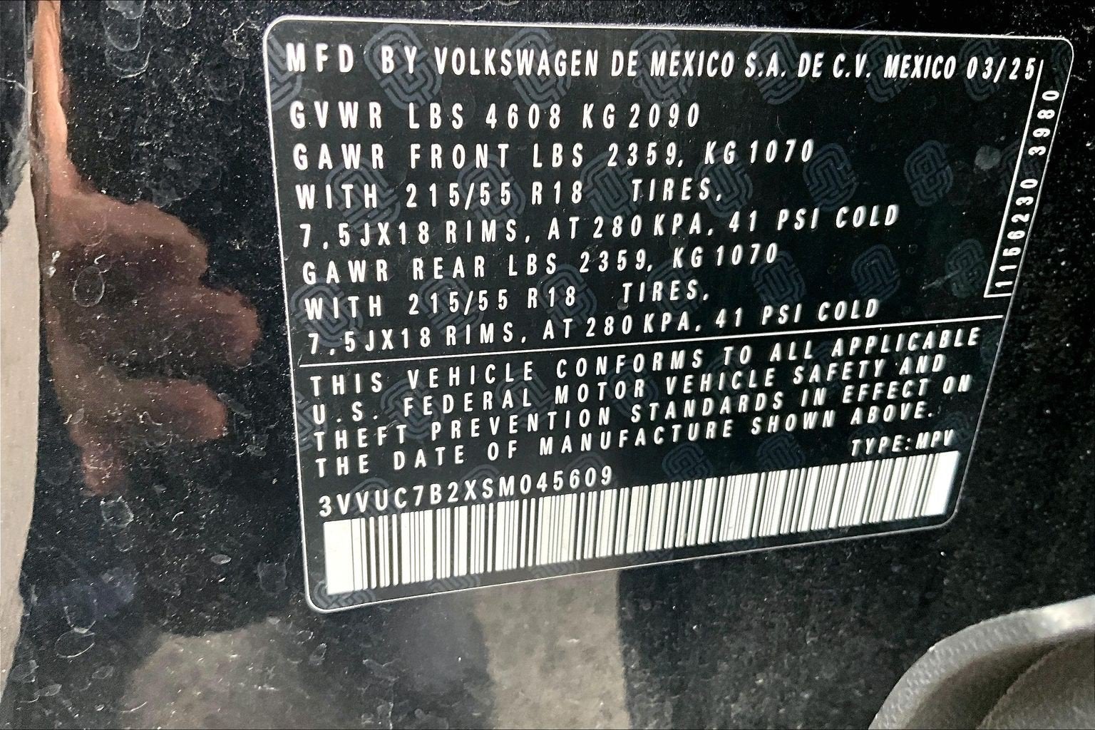 2025 Volkswagen Taos SE