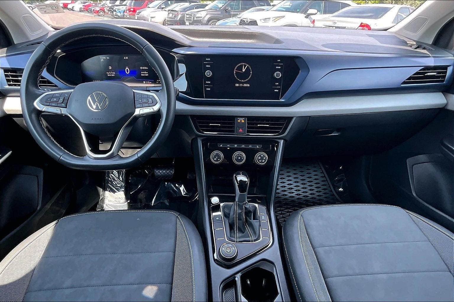 2023 Volkswagen Taos SE